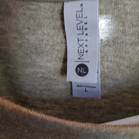 Magnolia Waco, Texas T-shirt size large - Picture 4 of 7